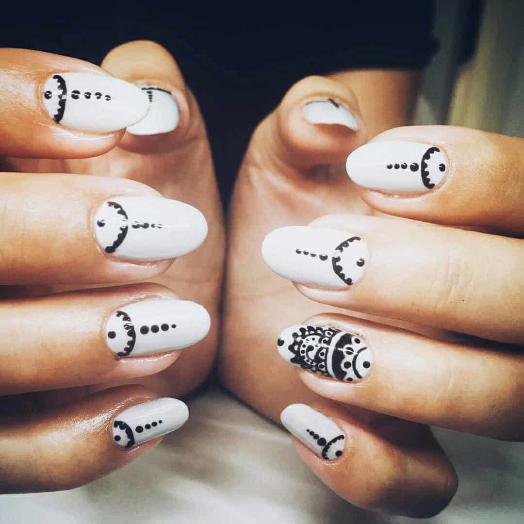 Henna Design With Matte Black by Jacques_nails99